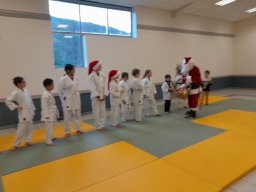 e20221217photoparcnoelnoelkarate 1719